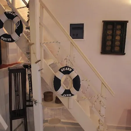 Dandy Villas Velanidia Sailor'S House - Private Maisonette - Sea View *