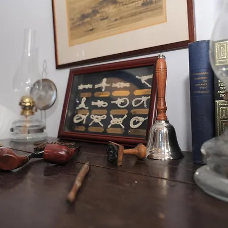 Dandy Sailor's House - Private Maisonette - Sea View Apartment